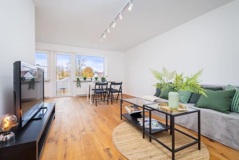 Wohn-_ Esszimmer Ansicht 1